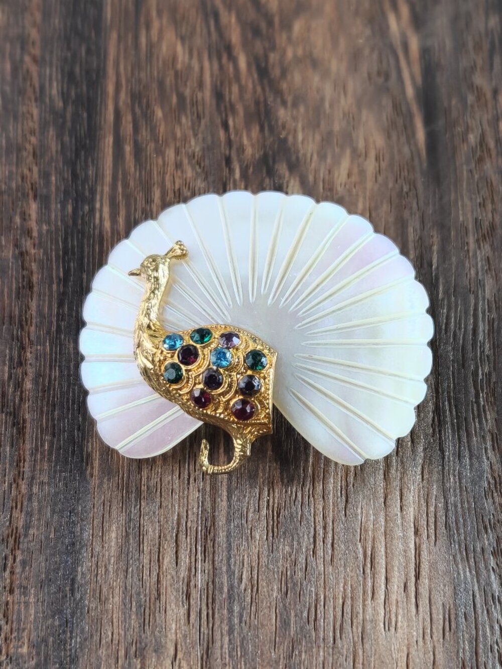 Vintage Peacock Brooch Mother of Pearl‎ Shell Gold Tone Rhinestone Pin